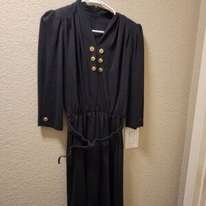 Vintage California looks dress with belt made in the USA